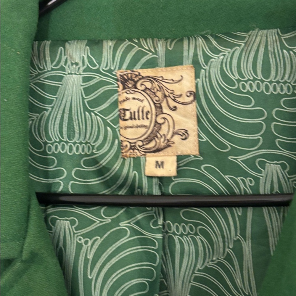 Tulle Classic Green Trench Coat - Picture 3 of 3